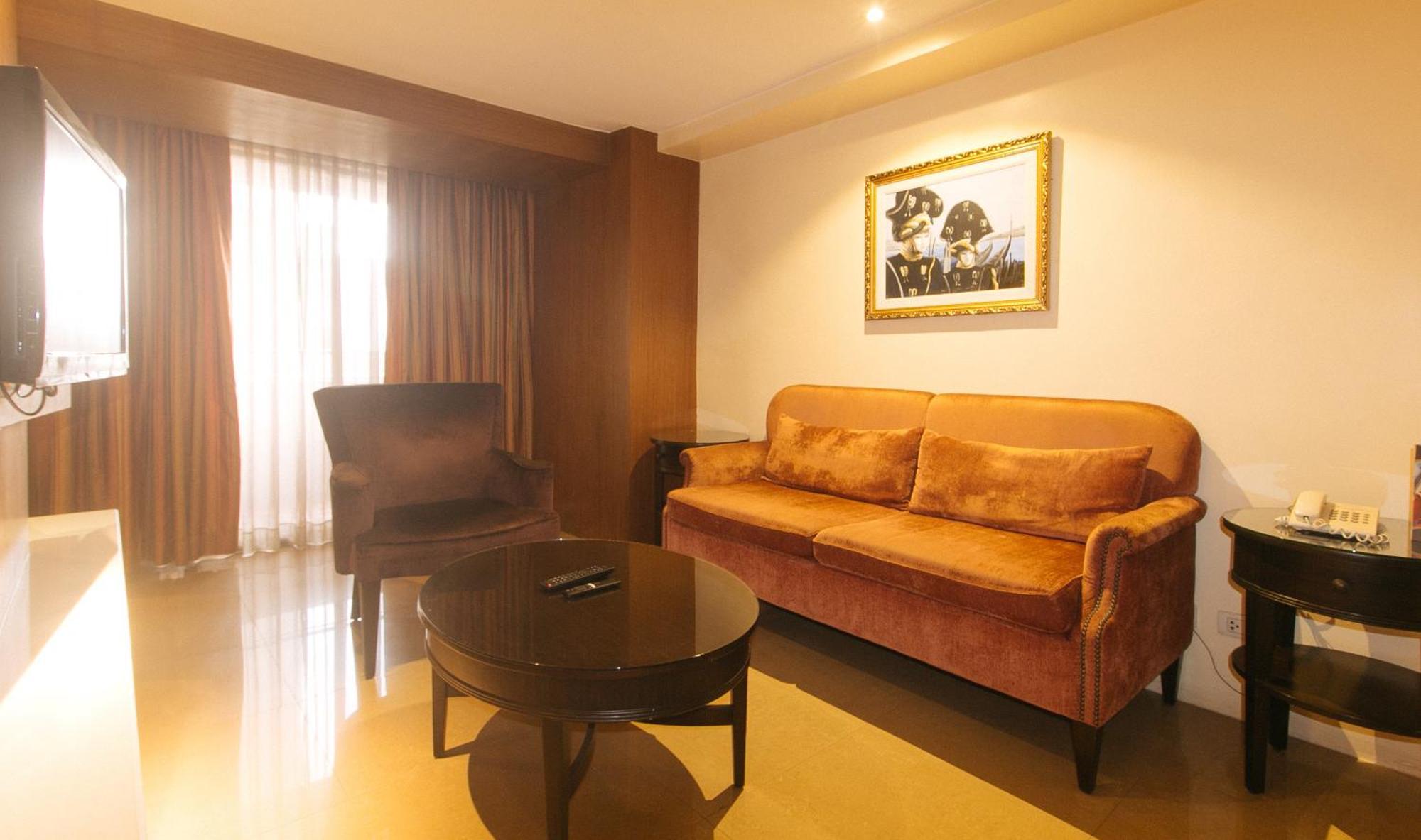 Torre Venezia Suites Quezon City Kültér fotó